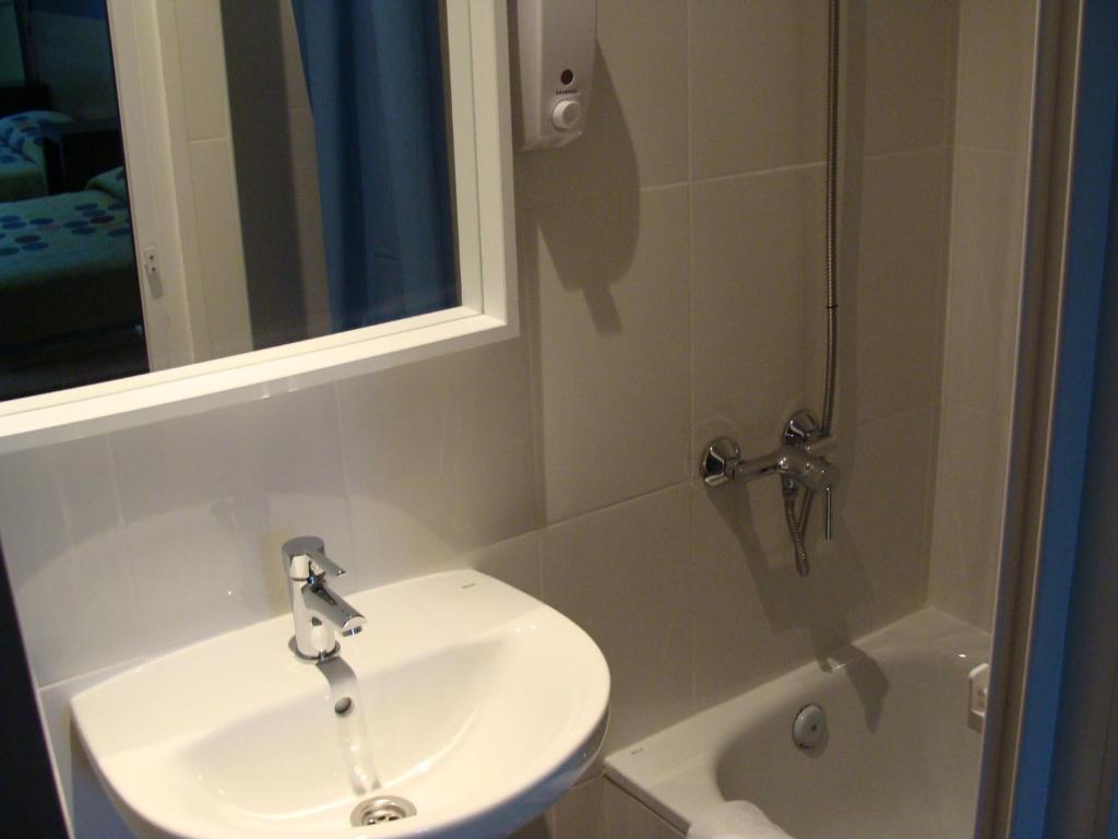 Hostal Oliver Madrid Ruang foto